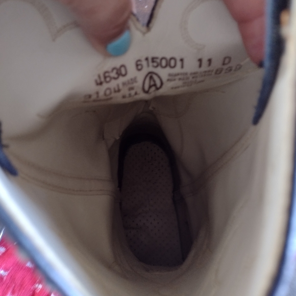 Lame men's cowboy boots. - Picture 3 of 6